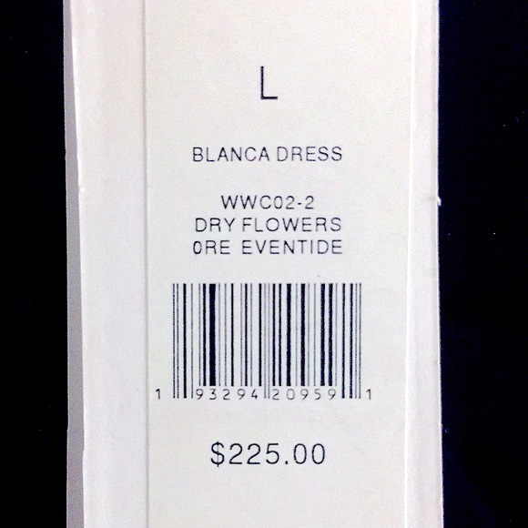 Sexy Summery WeWoreWhat Blanca Floral & Periwinkle Puff-Sleeve Wrap Mini Dress - Picture 12 of 12